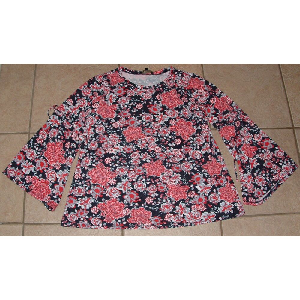 DG2 DIANE GILMAN Multicolored Sz Medium Soft Stretchy Long Bell Sleeve Tee Shirt